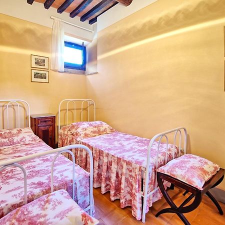 Romina By Posarellivillas Valiano Room photo