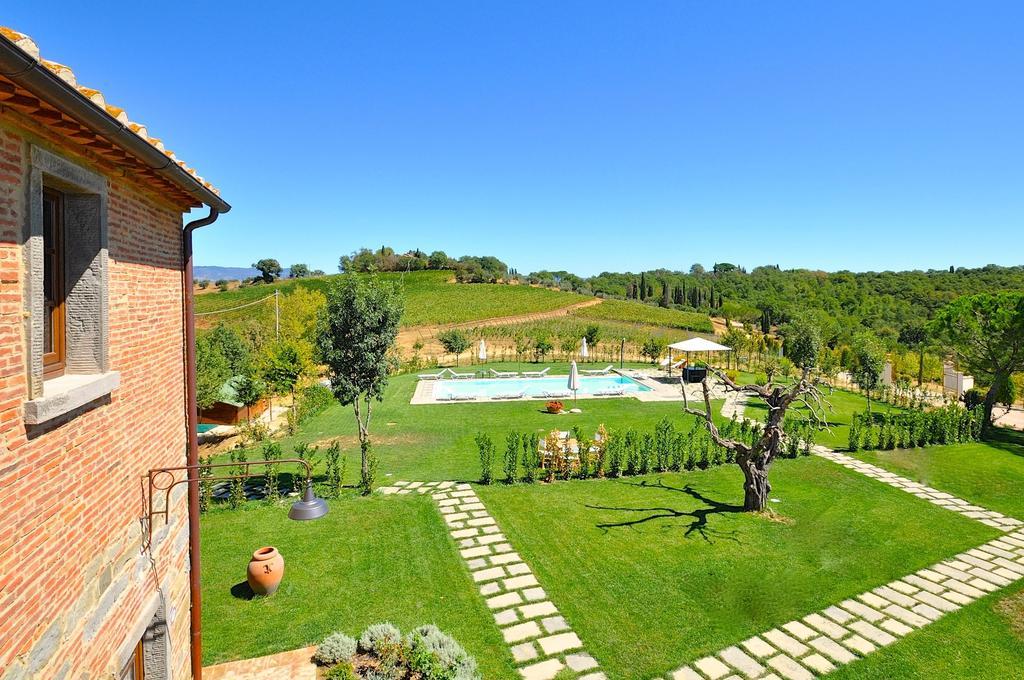 Romina By Posarellivillas Valiano Exterior photo